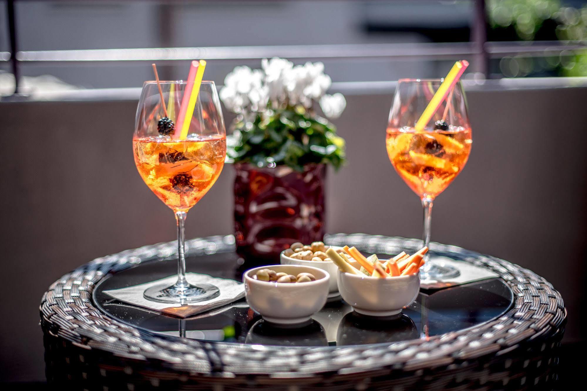Uve Rooms & Wine Bar La Morra Ngoại thất bức ảnh